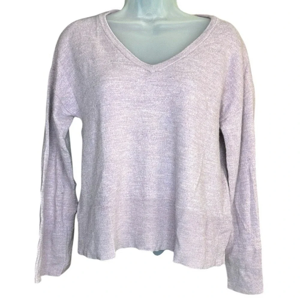 Tahari sweater womens